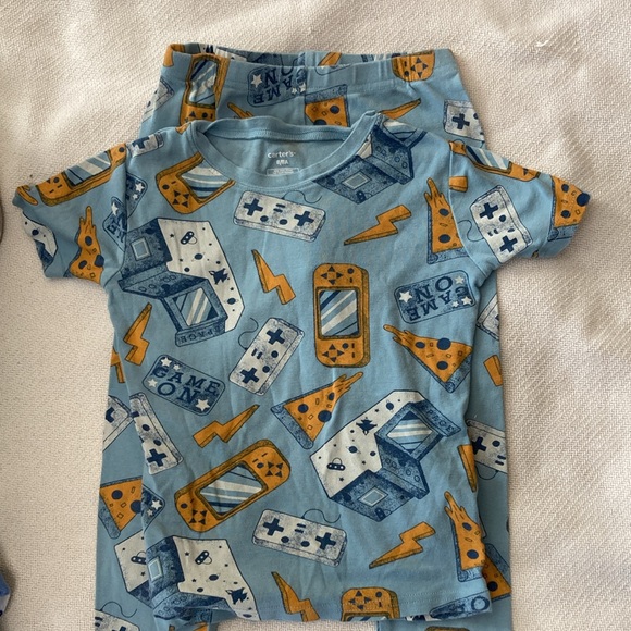 Carter’s two piece pajamas size 8 - two pairs - Picture 5 of 5
